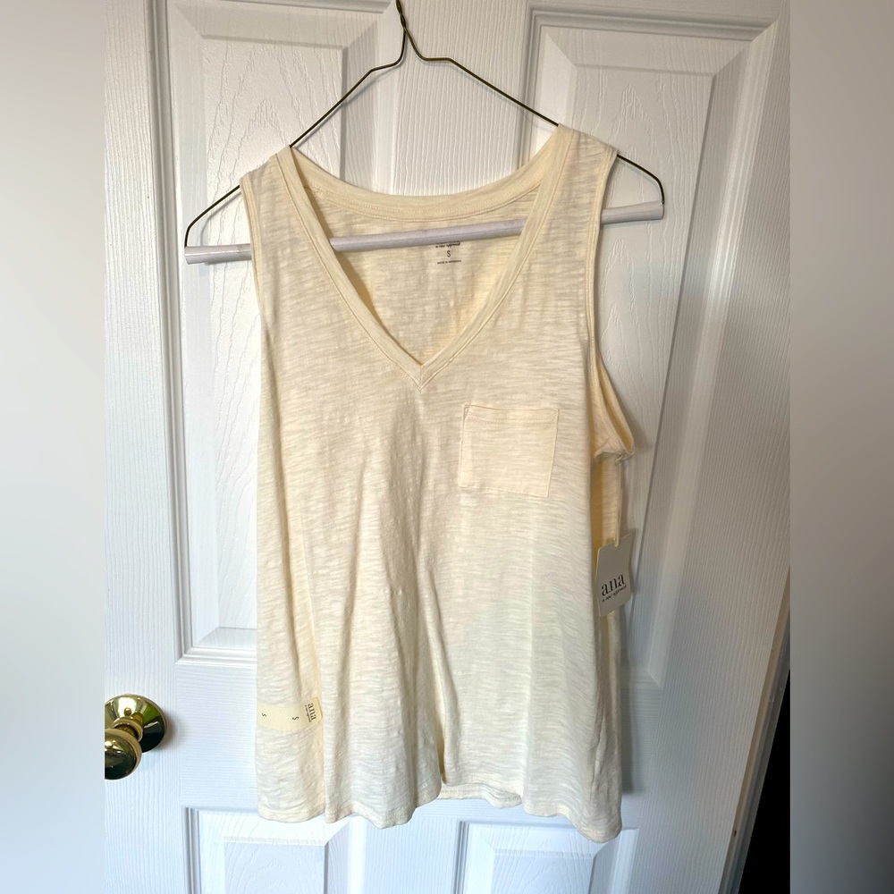 A.n.a. NWT ivory sleeveless tank top